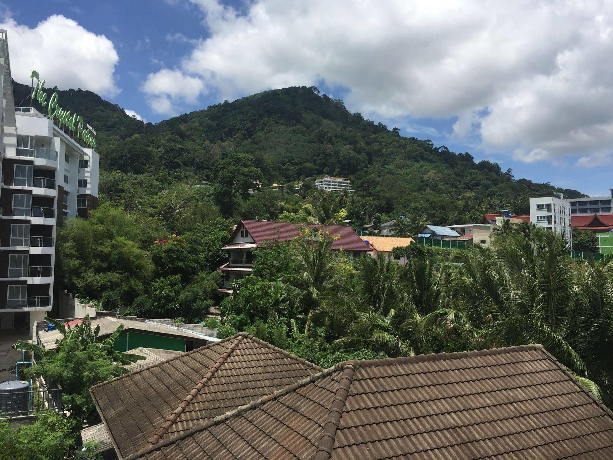 Dreams Guesthouse & Hostel Patong Exterior foto